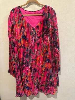Vibrant Pink Floral‎ Pleated Women’s Dress